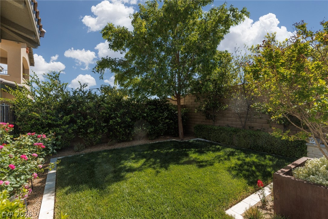 325 Castellari Drive Las Vegas NV 89138