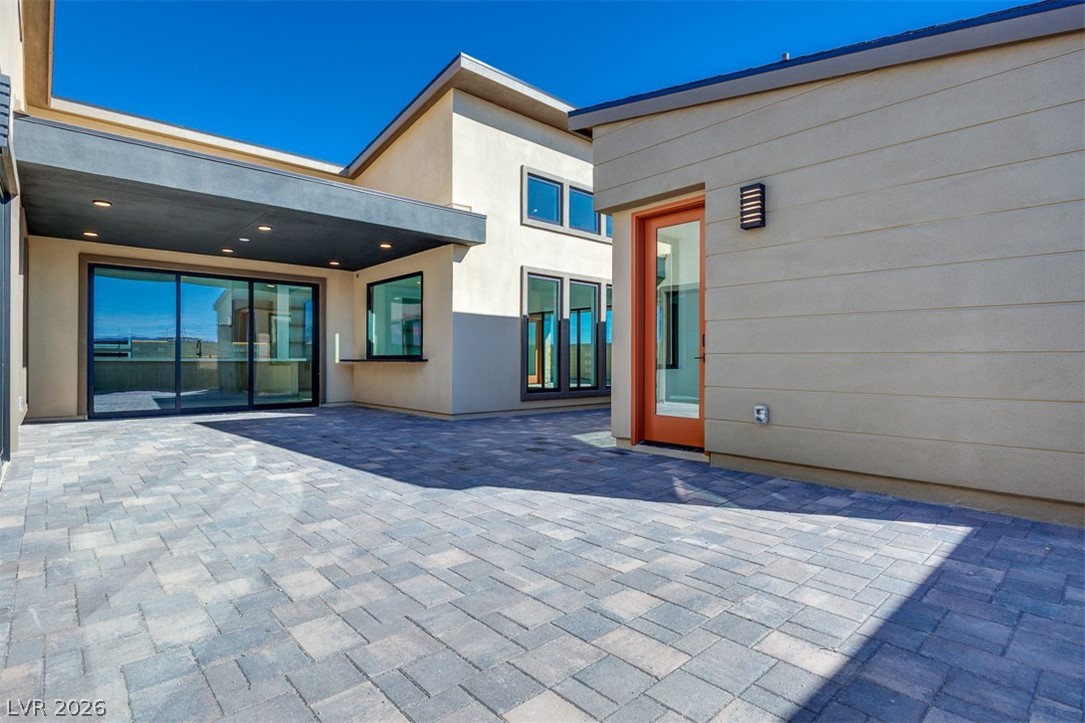 137 Tiller Point Street Las Vegas NV 89138
