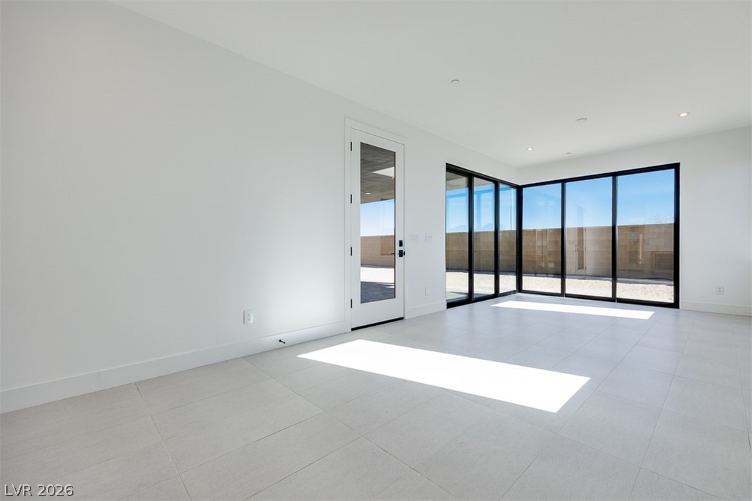 137 Tiller Point Street Las Vegas NV 89138