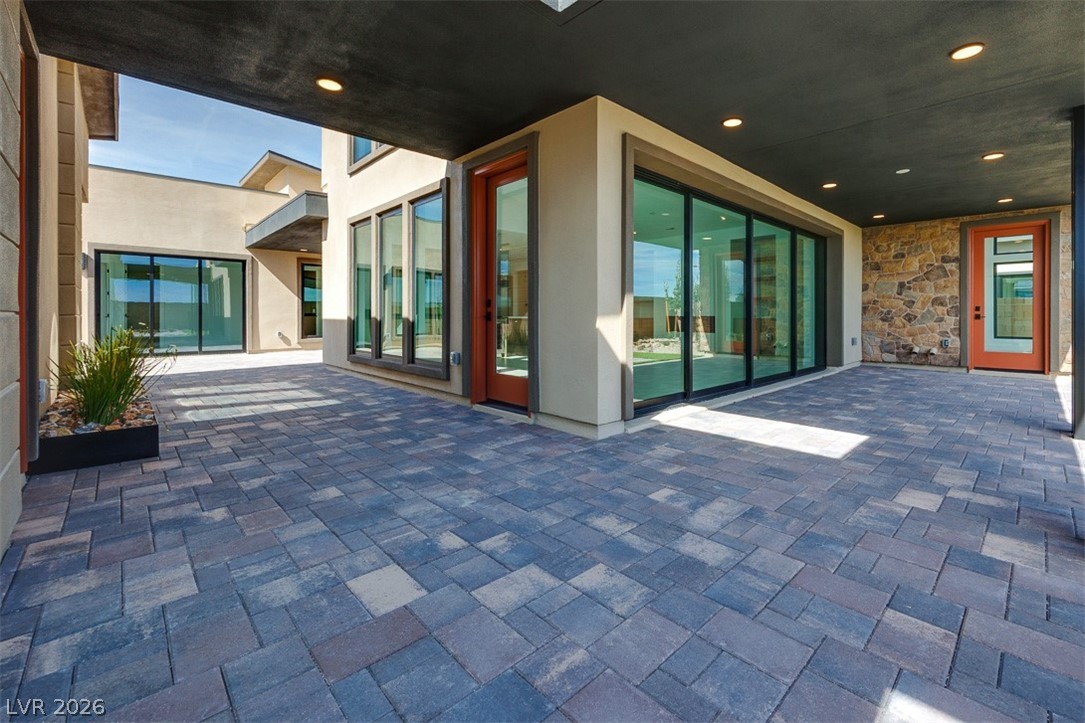 137 Tiller Point Street Las Vegas NV 89138