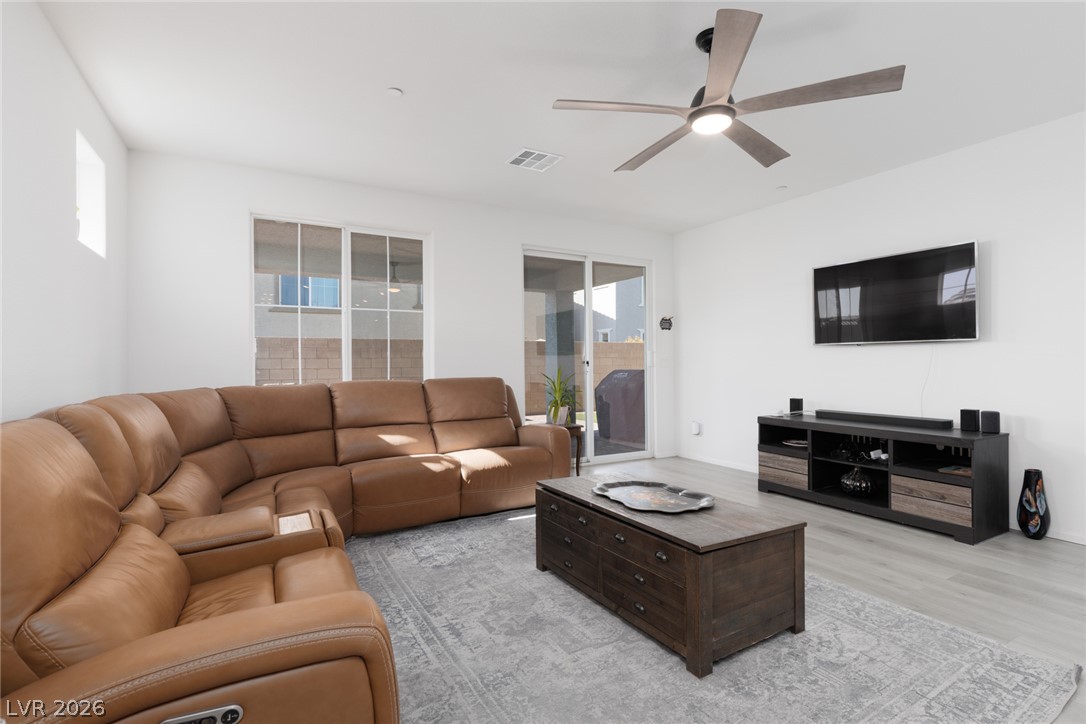 10925 Cilantro Avenue Las Vegas NV 89166