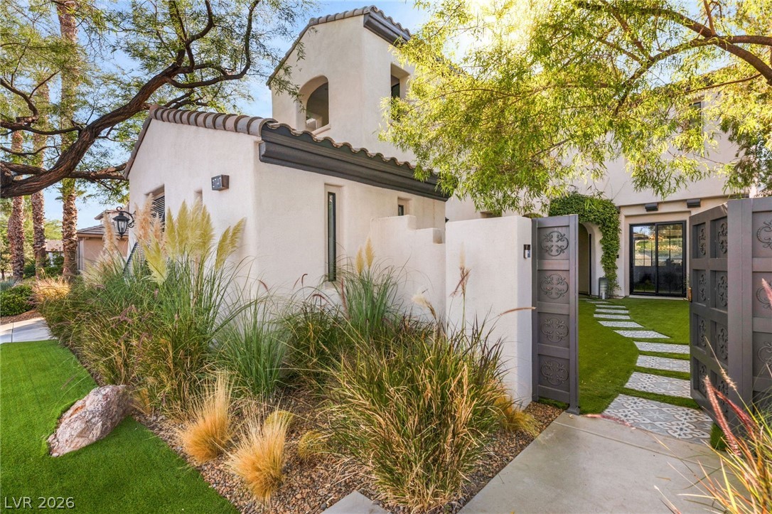 2747 Turtle Head Peak Drive Las Vegas NV 89135