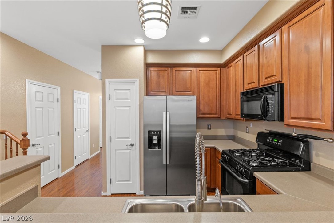 9860 Twilight Walk Avenue Las Vegas NV 89149