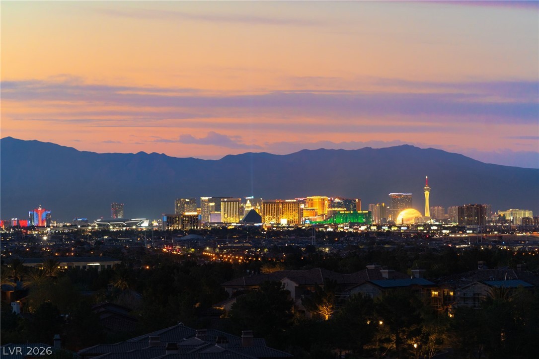8 Olympia Chase Drive Las Vegas NV 89141