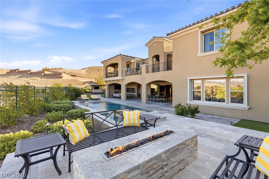 8 Olympia Chase Drive Las Vegas NV 89141
