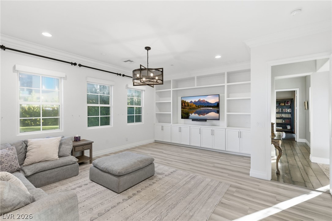 8 Olympia Chase Drive Las Vegas NV 89141