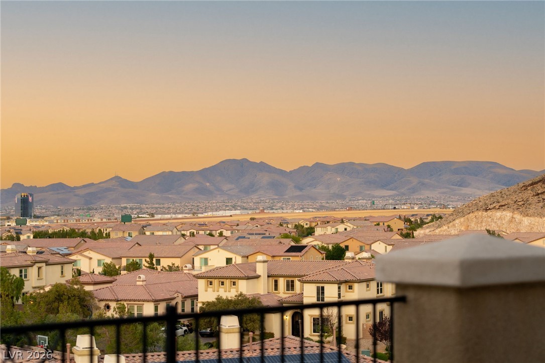 8 Olympia Chase Drive Las Vegas NV 89141