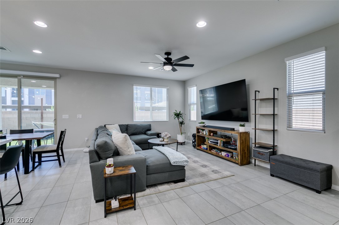 1909 Rini Ridge Avenue North Las Vegas NV 89031