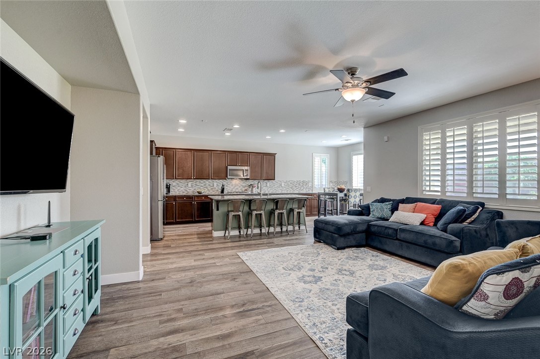 10447 Bush Mountain Avenue Las Vegas NV 89166