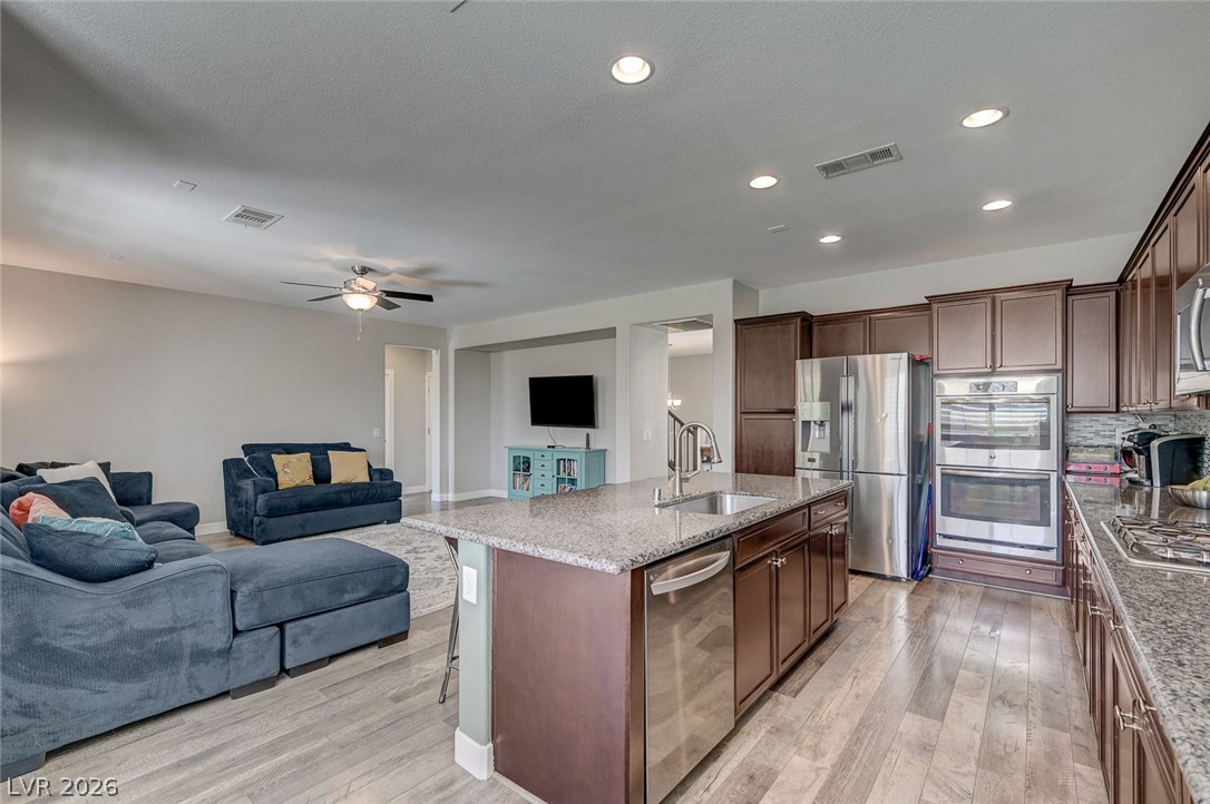10447 Bush Mountain Avenue Las Vegas NV 89166
