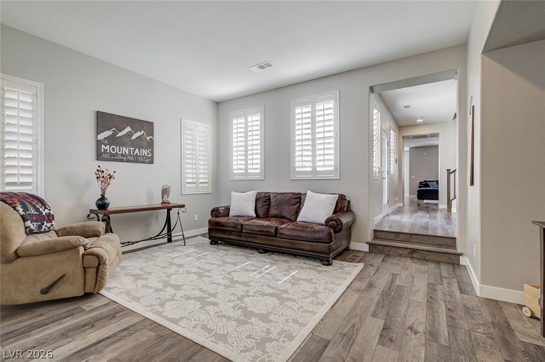 10447 Bush Mountain Avenue Las Vegas NV 89166