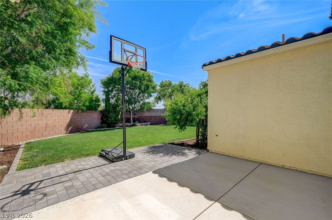 10447 Bush Mountain Avenue Las Vegas NV 89166