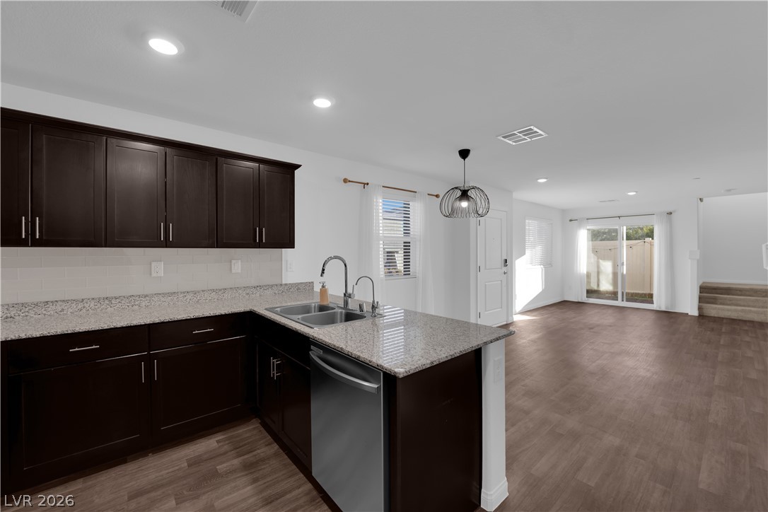 2872 Atomic Tangerine Way 1 Las Vegas NV 89183