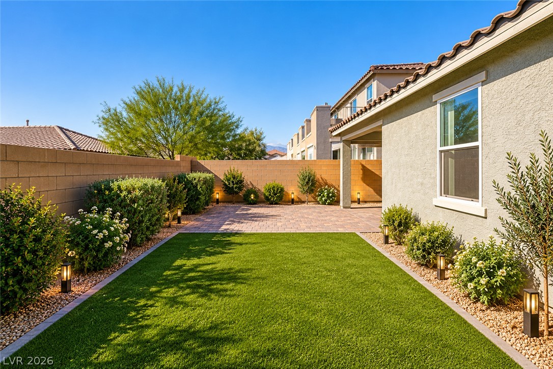 8359 Vinamala Avenue Las Vegas NV 89149