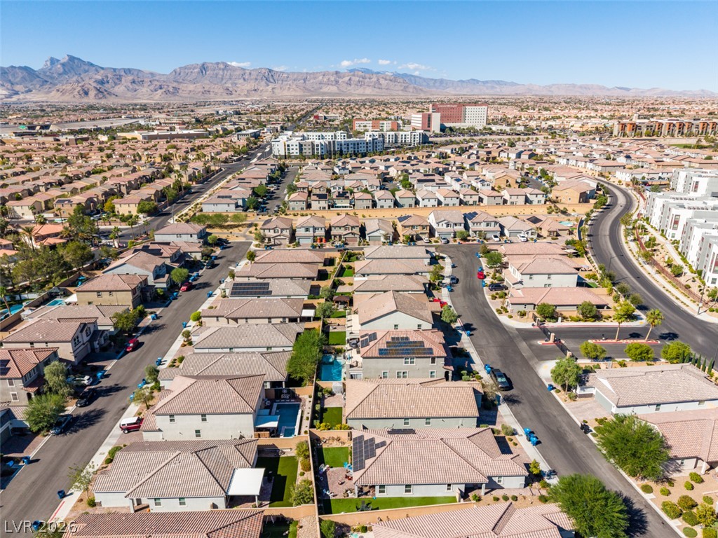 8359 Vinamala Avenue Las Vegas NV 89149