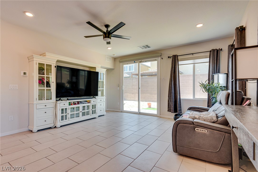 6639 Wandering Palmer Street North Las Vegas NV 89086