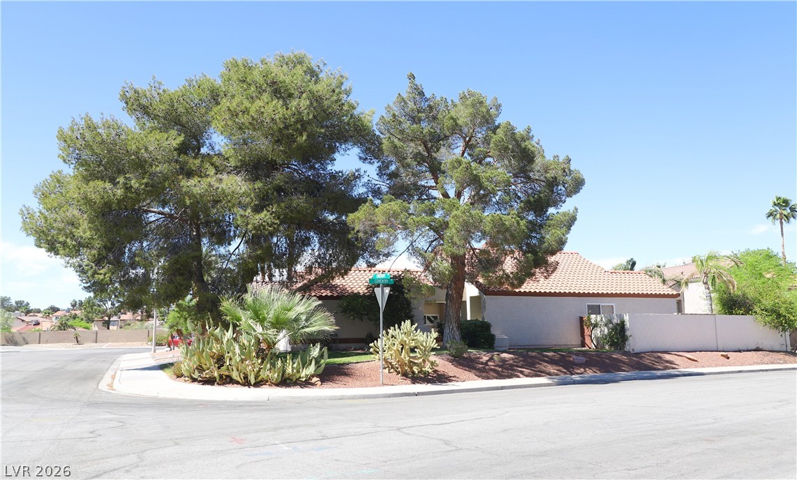 133 Coventry Circle Henderson NV 89074