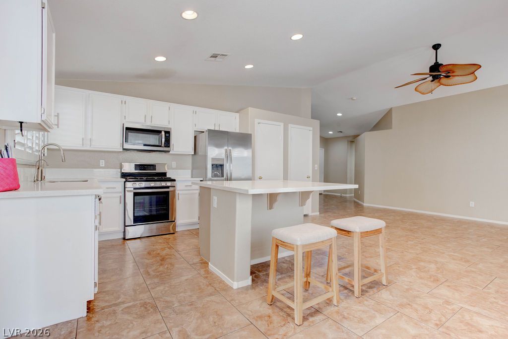 426 River Glider Avenue North Las Vegas NV 89084