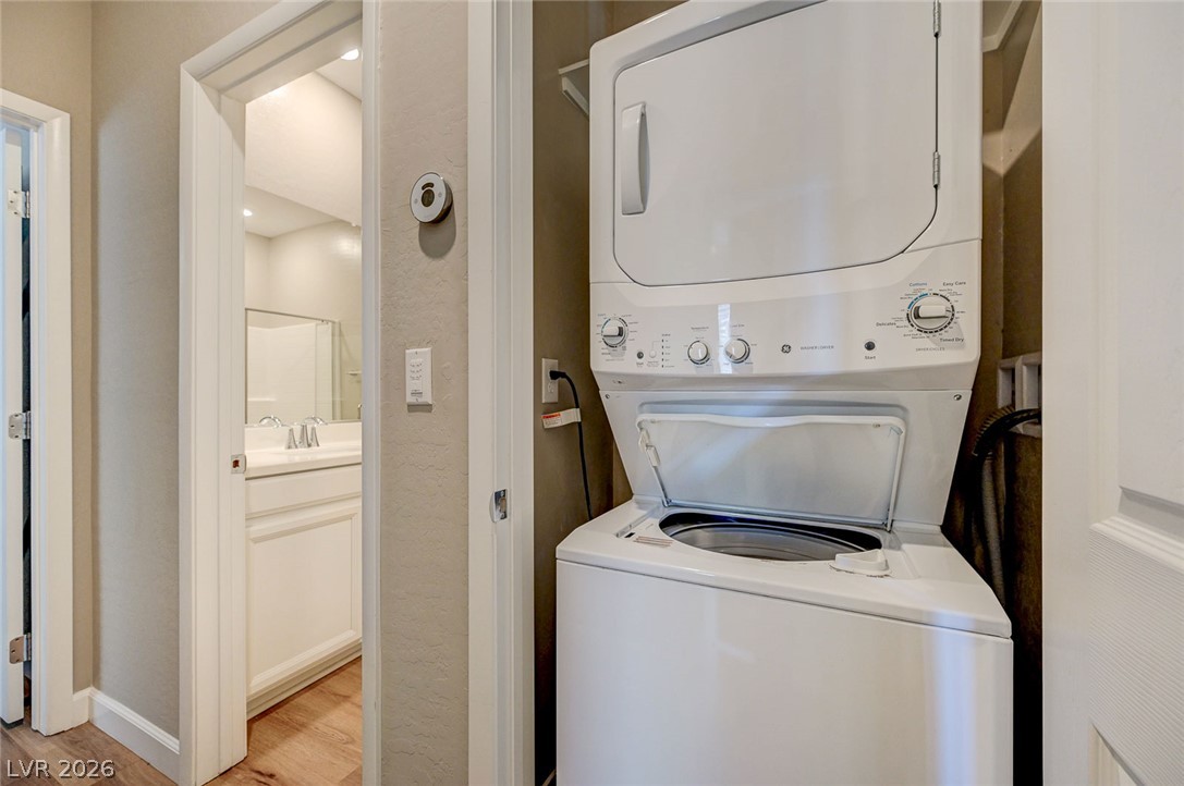 8487 Insignia Avenue 106 Las Vegas NV 89178
