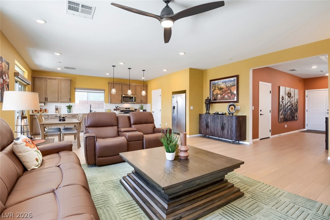 10414 Arbor Ridge Street Las Vegas NV 89141