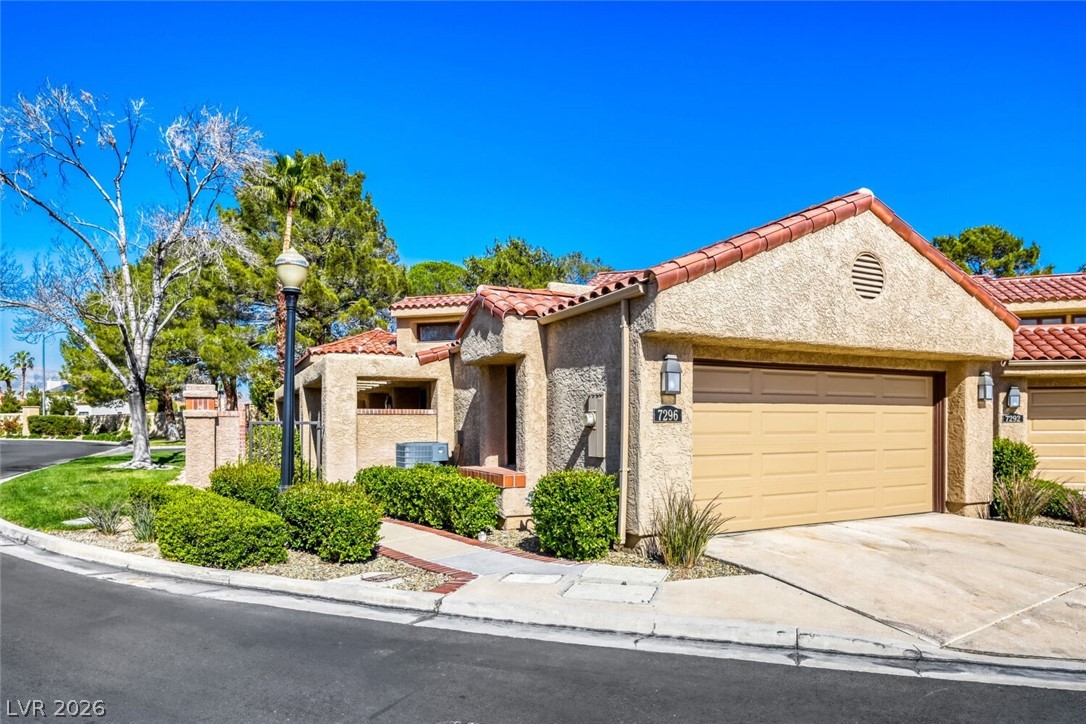 7296 Mission Hills Drive Las Vegas NV 89113