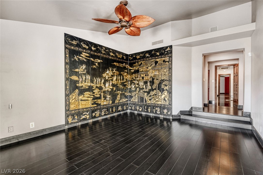 7296 Mission Hills Drive Las Vegas NV 89113