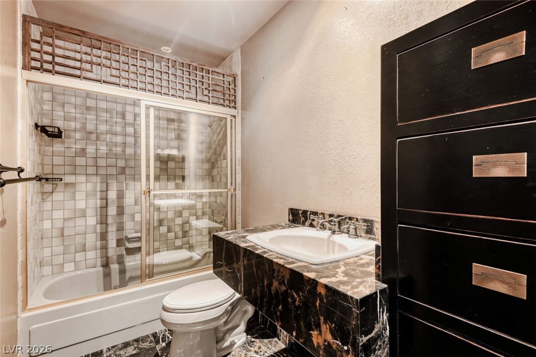 7296 Mission Hills Drive Las Vegas NV 89113