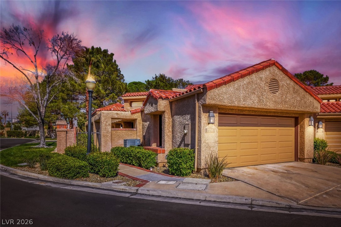 7296 Mission Hills Drive Las Vegas NV 89113