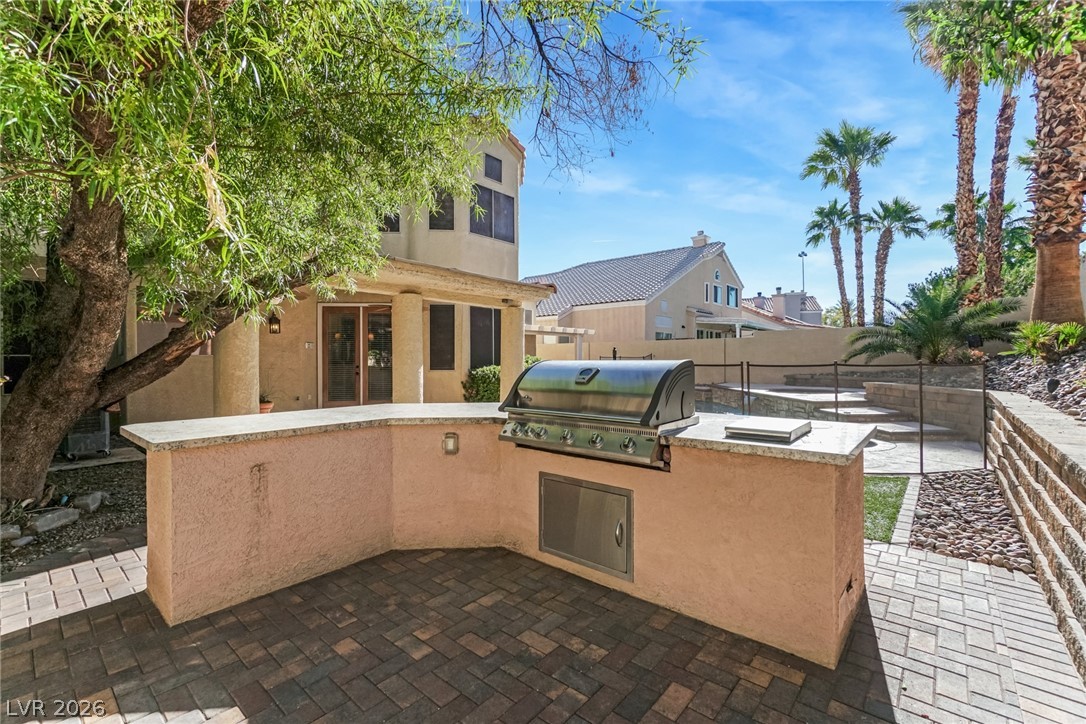 7 Crown Valley Drive Henderson NV 89074
