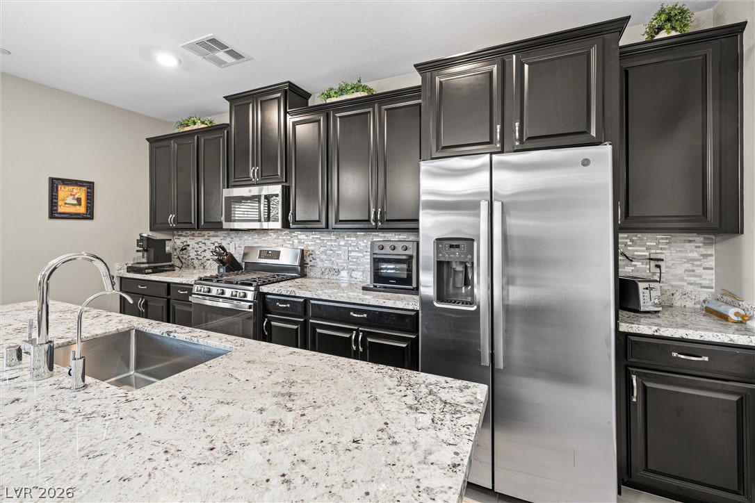 7058 Noah Raven Street North Las Vegas NV 89084