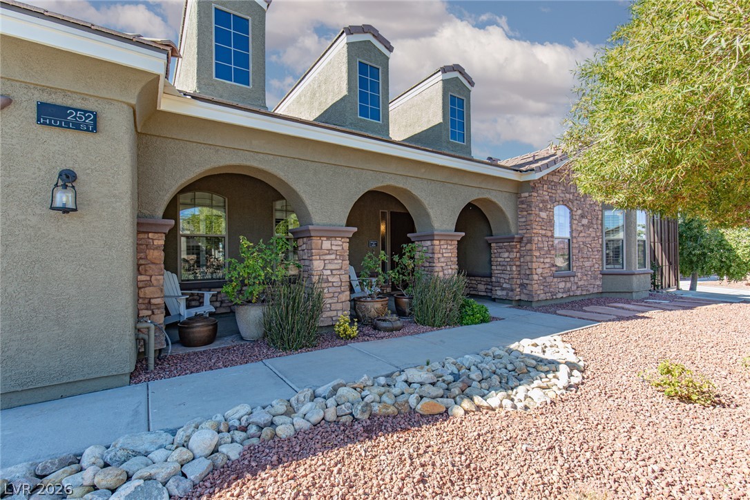 252 Hull Street Henderson NV 89015