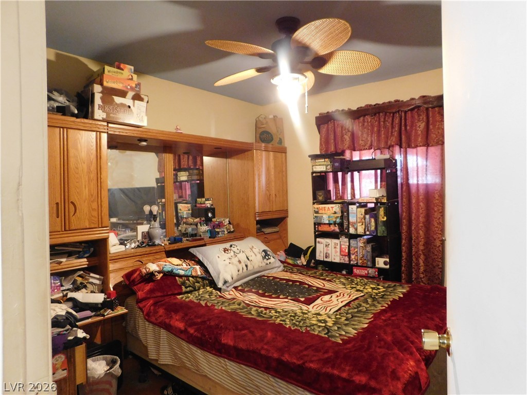 5294 Walnut Avenue Las Vegas NV 89110