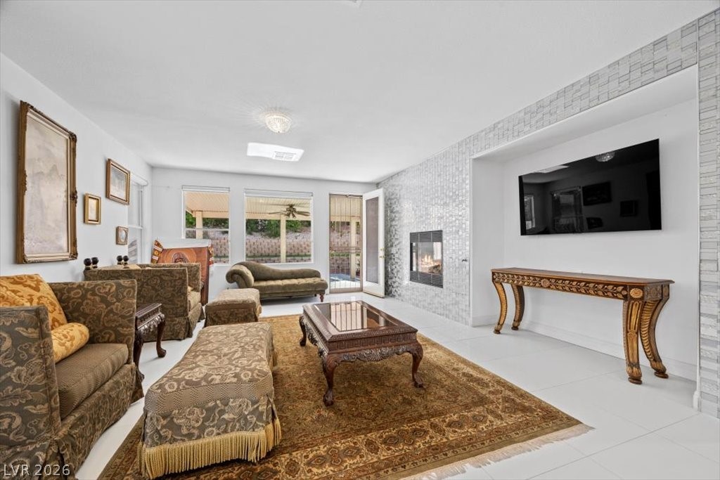1417 Misty Moat Street Las Vegas NV 89117