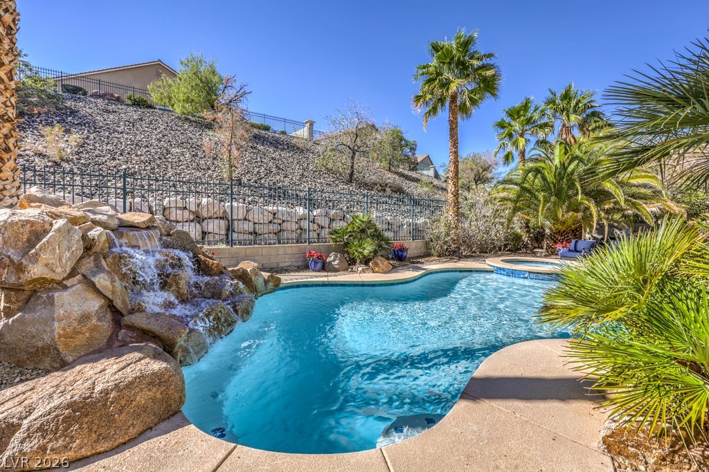 1529 Via Salaria Court Henderson NV 89052