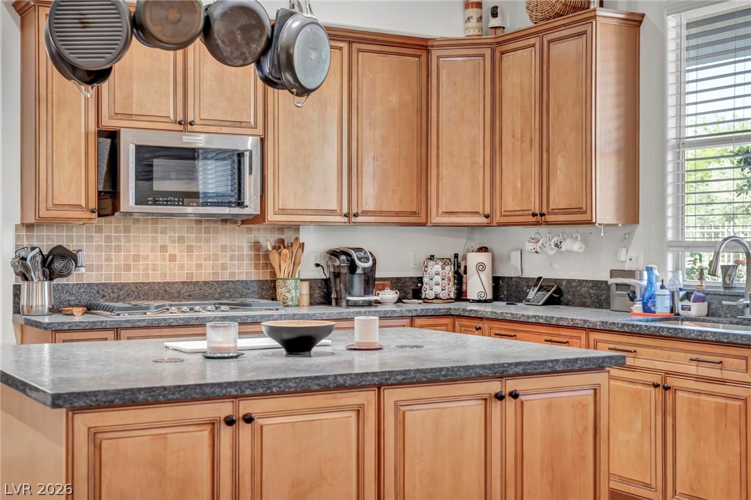 7008 Manzanares Drive North Las Vegas NV 89084