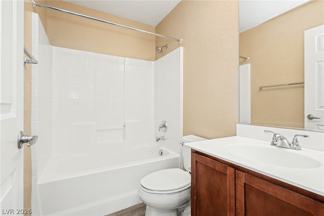 8943 Lanta Island Avenue Las Vegas NV 89148