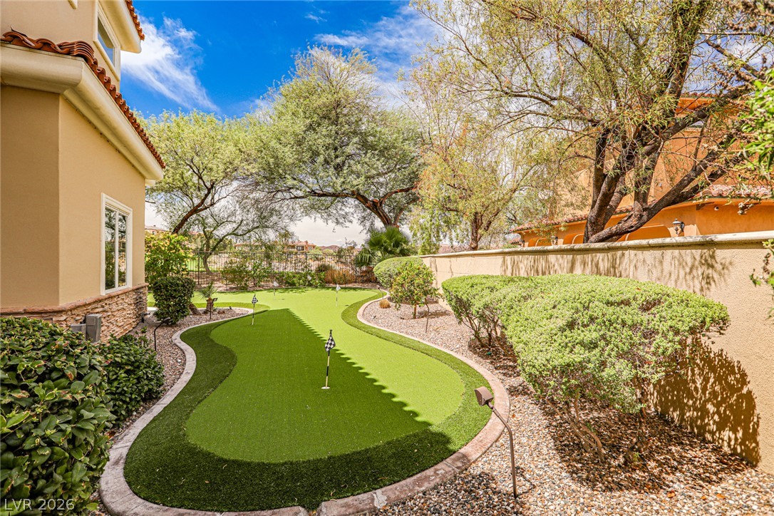 2 Sardana Court Henderson NV 89011