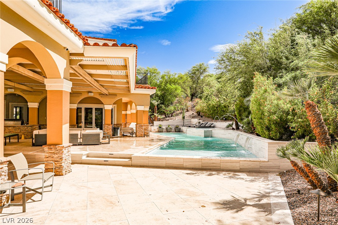2 Sardana Court Henderson NV 89011