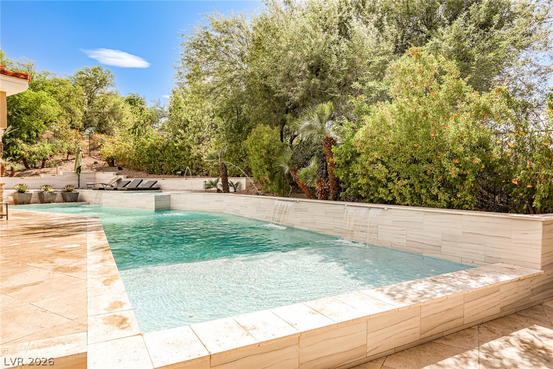 2 Sardana Court Henderson NV 89011