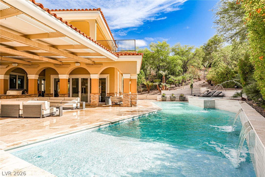 2 Sardana Court Henderson NV 89011
