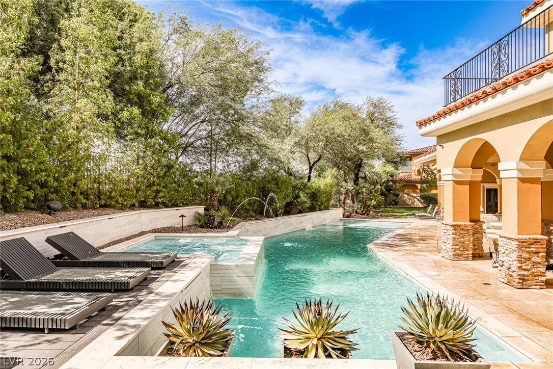 2 Sardana Court Henderson NV 89011