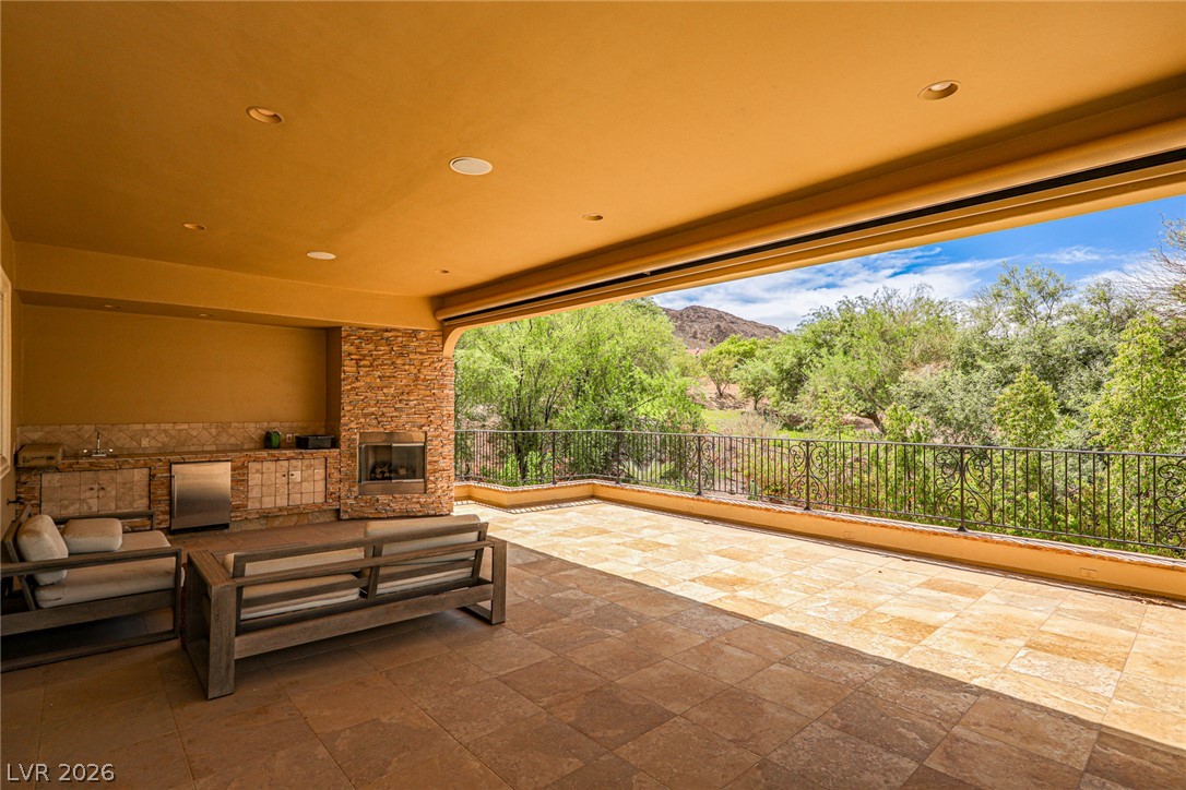 2 Sardana Court Henderson NV 89011