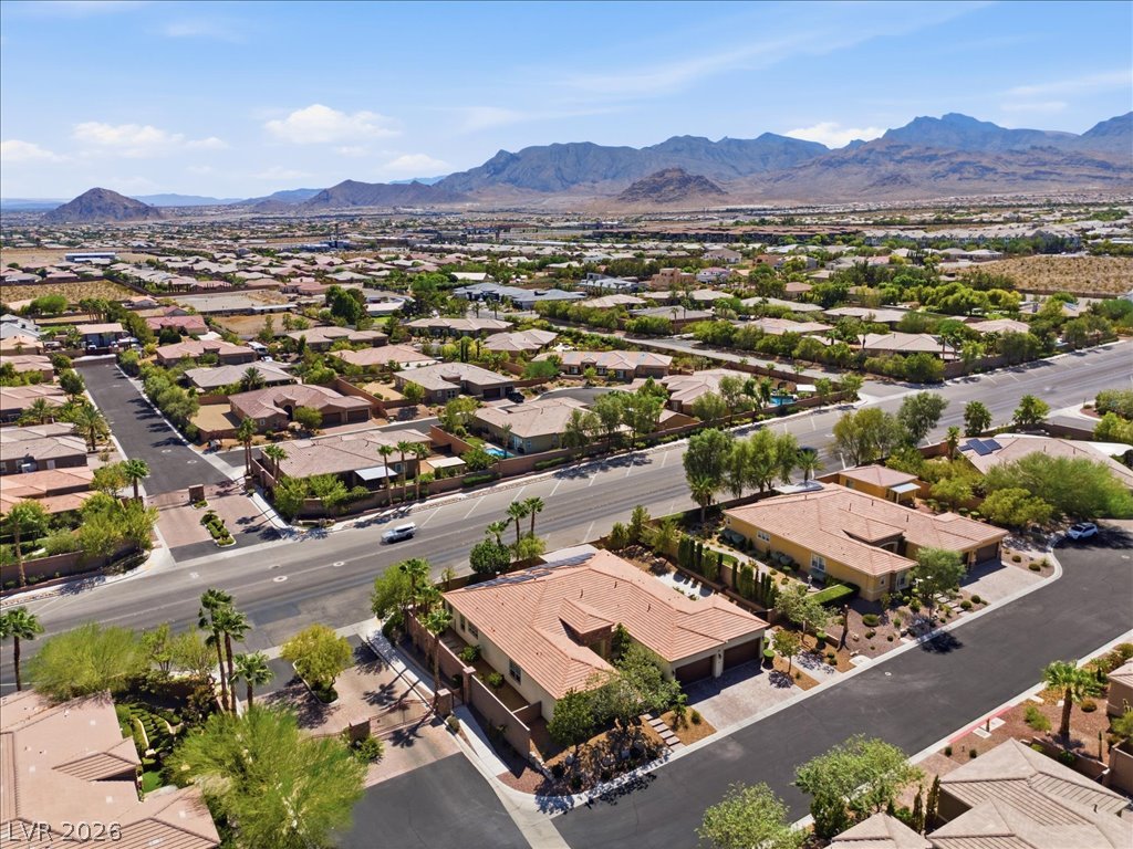 9727 Shimmering Falls Court Las Vegas NV 89149