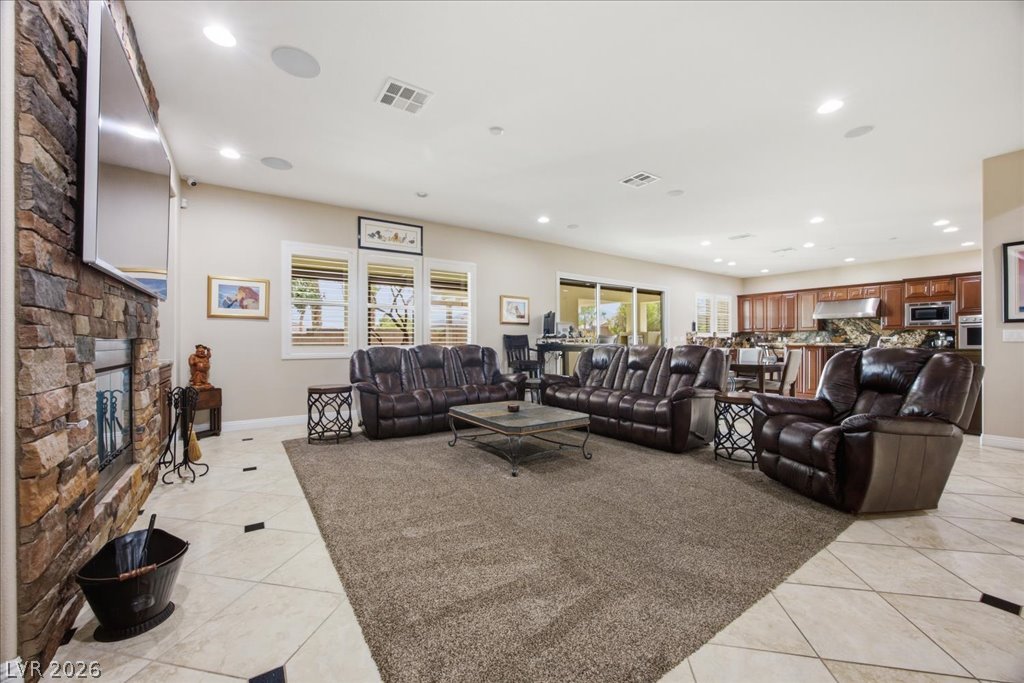 9727 Shimmering Falls Court Las Vegas NV 89149