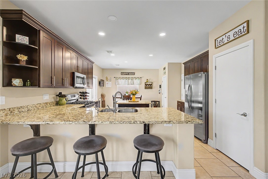 64 Mesa Rivera Street Henderson NV 89012
