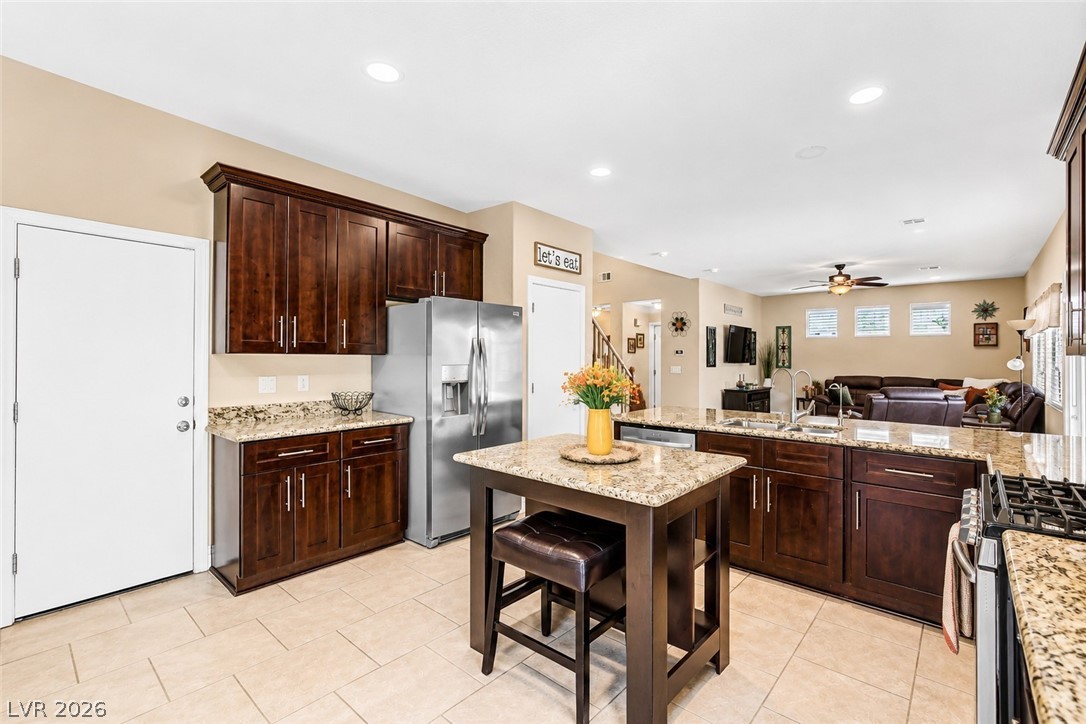 64 Mesa Rivera Street Henderson NV 89012