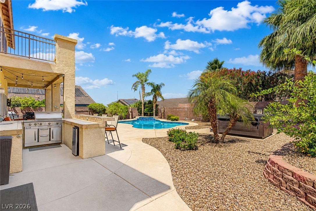 64 Mesa Rivera Street Henderson NV 89012