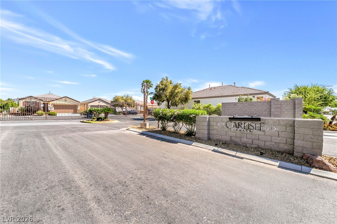 6309 Majestic Hills Avenue Las Vegas NV 89141