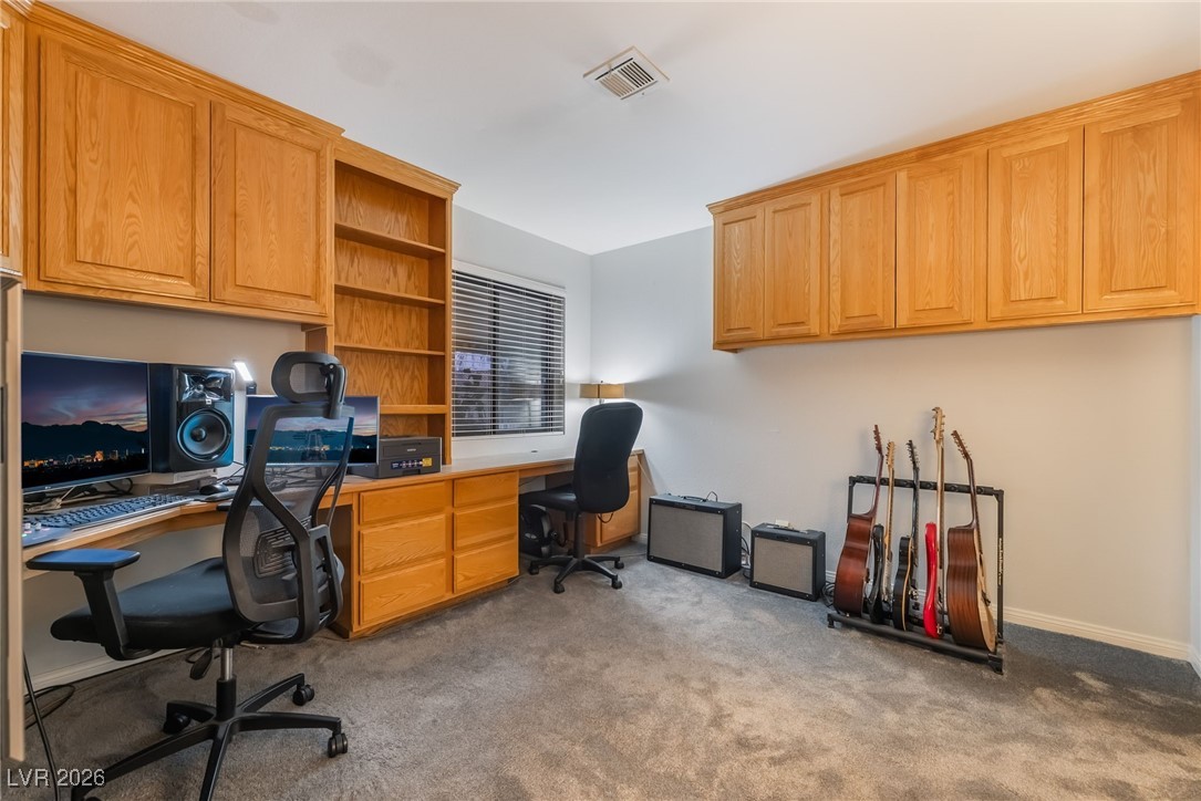 8 Hummingbird Lane Henderson NV 89014