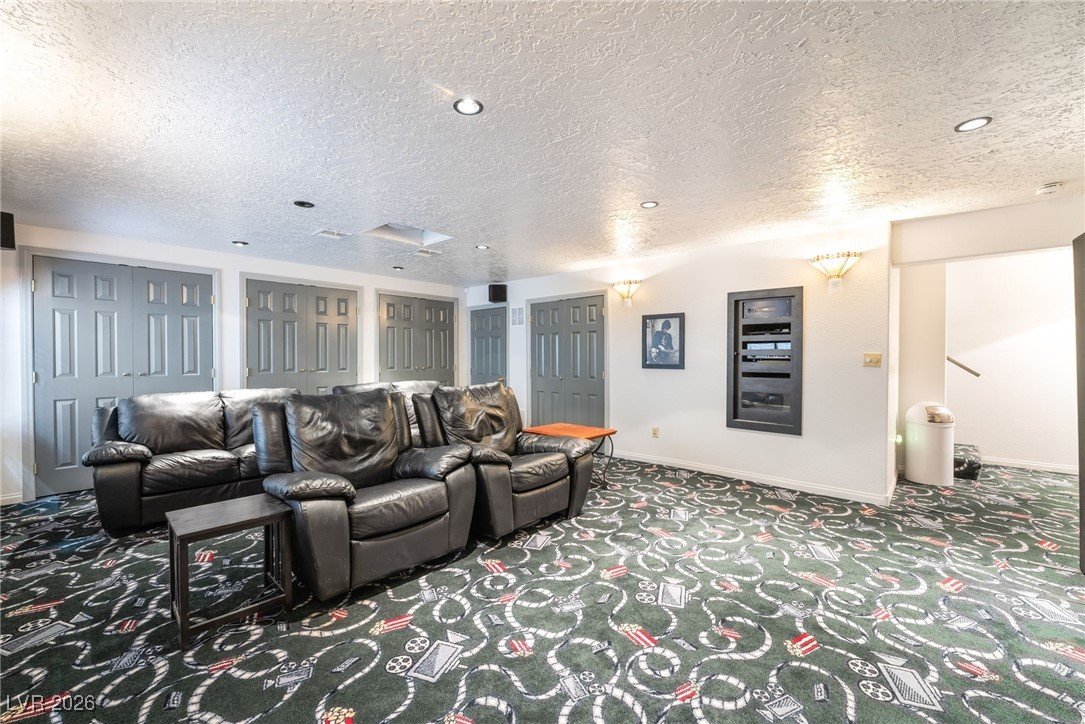 8 Hummingbird Lane Henderson NV 89014